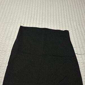 Windsor Elegant Black Pencil Skirt